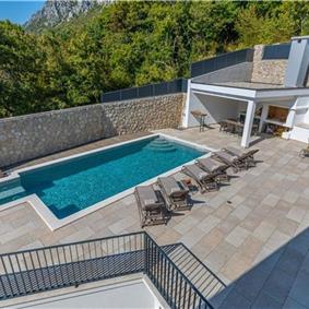 5 bedroom villa with pool near Crikvenica, sleeps 10